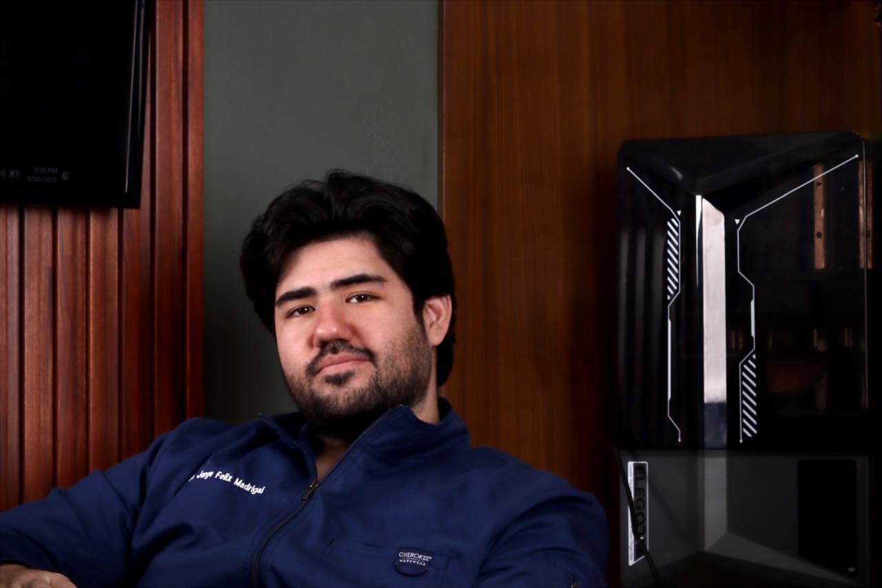 Dr. Jorge Madrigal